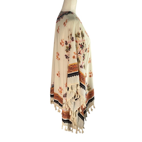 Altar'd State Colorful Medallion Print Tassell Hem Kimono Wrap Size S/M - Picture 4 of 10